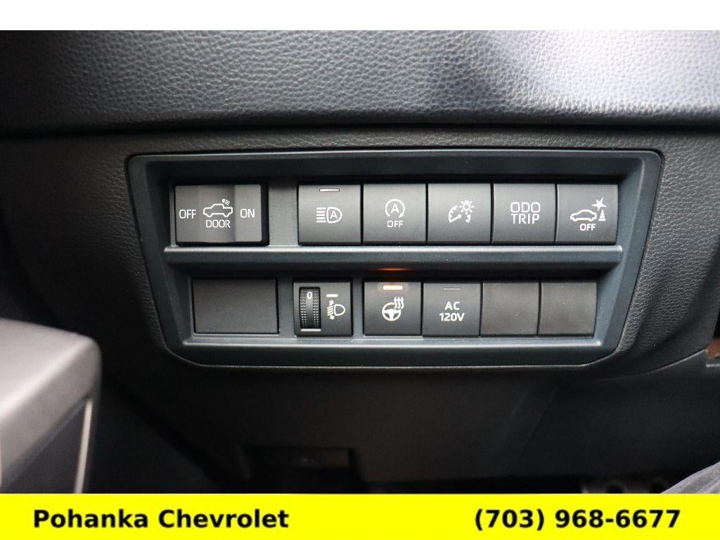 2022 Toyota Tundra 4WD SR5