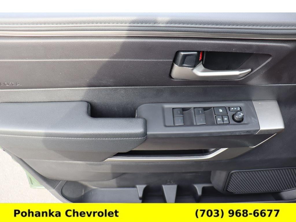 2022 Toyota Tundra 4WD SR5