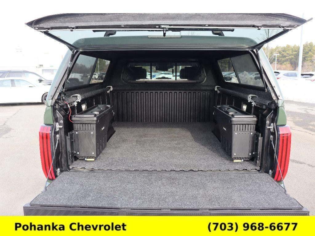 2022 Toyota Tundra 4WD SR5