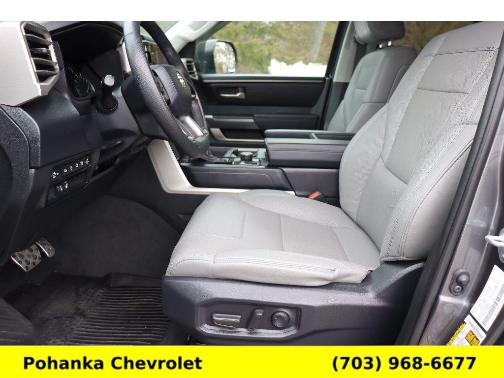 2023 Toyota Tundra 4WD SR5