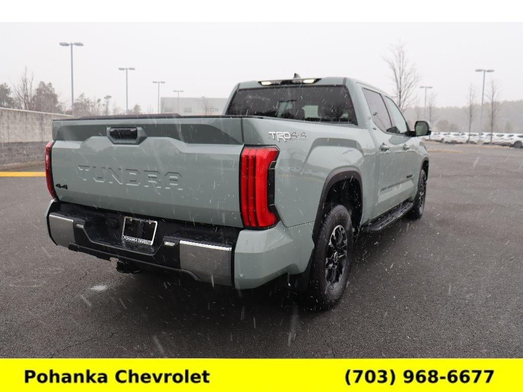 2022 Toyota Tundra 4WD SR5