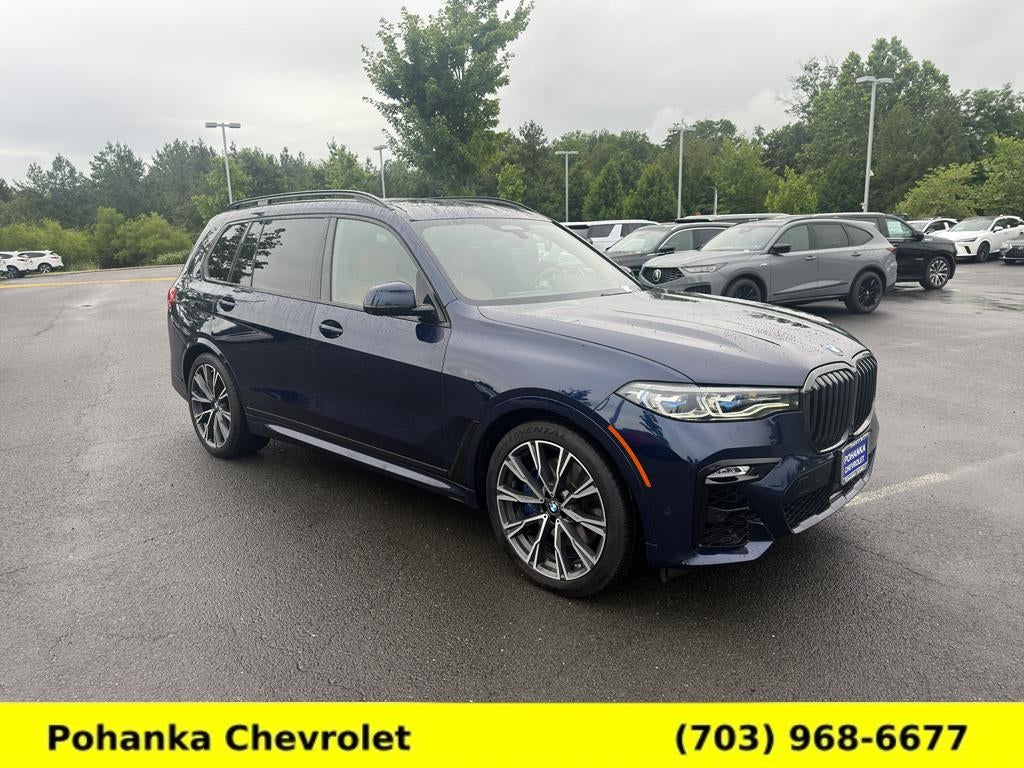 2022 BMW X7 M50i