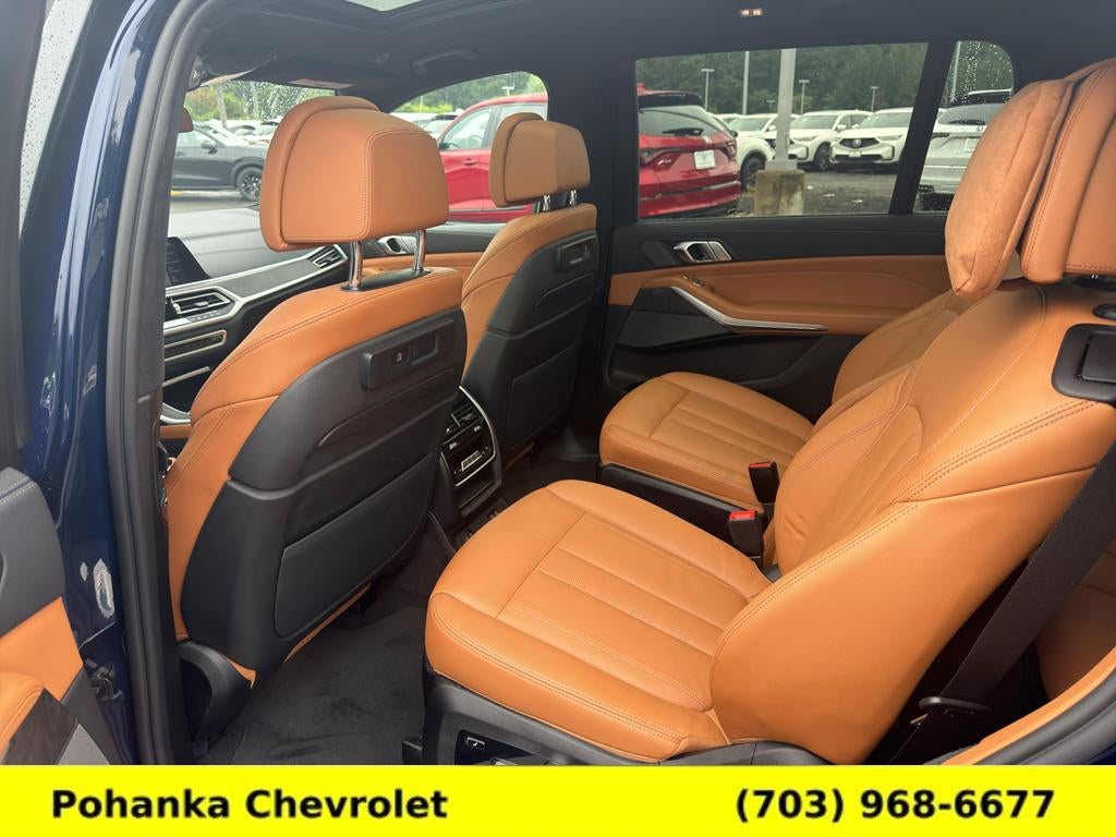 2022 BMW X7 M50i