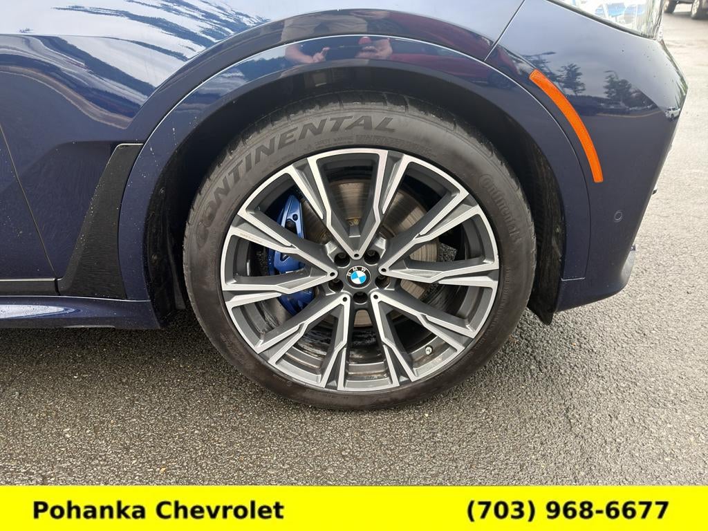 2022 BMW X7 M50i