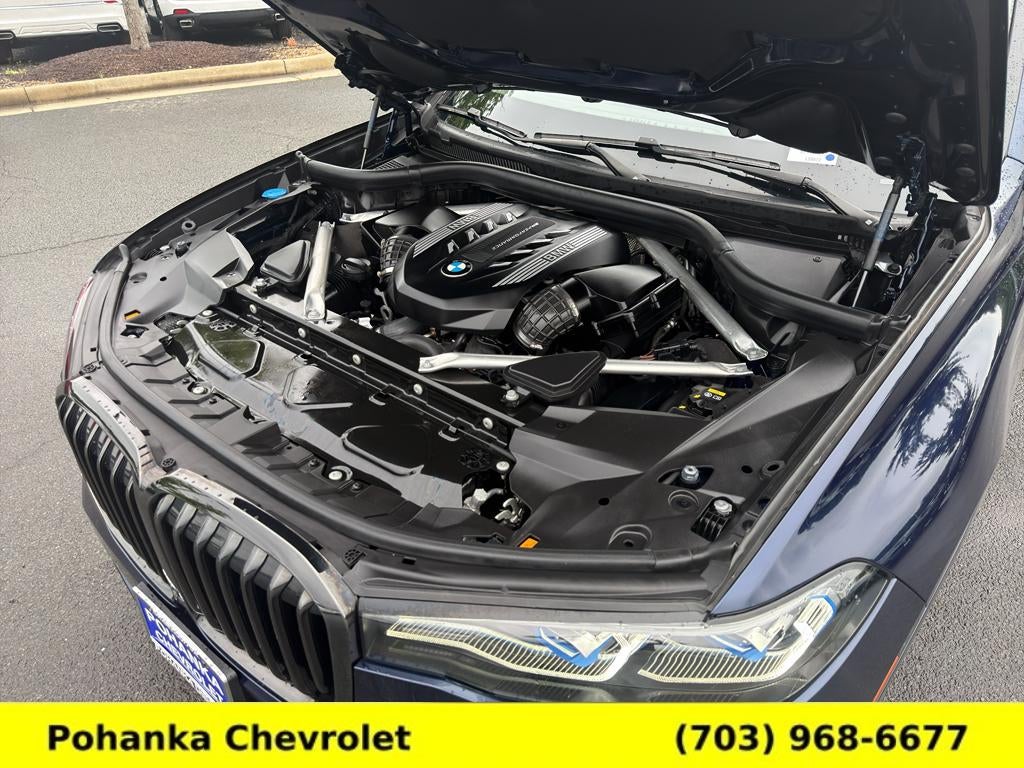 2022 BMW X7 M50i