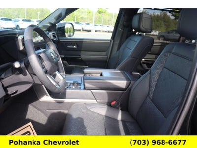 2025 Toyota Sequoia SR5