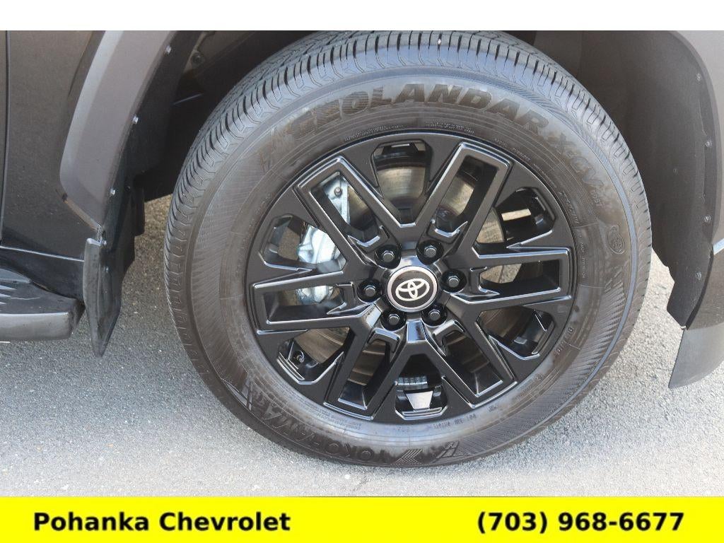 2025 Toyota Sequoia SR5