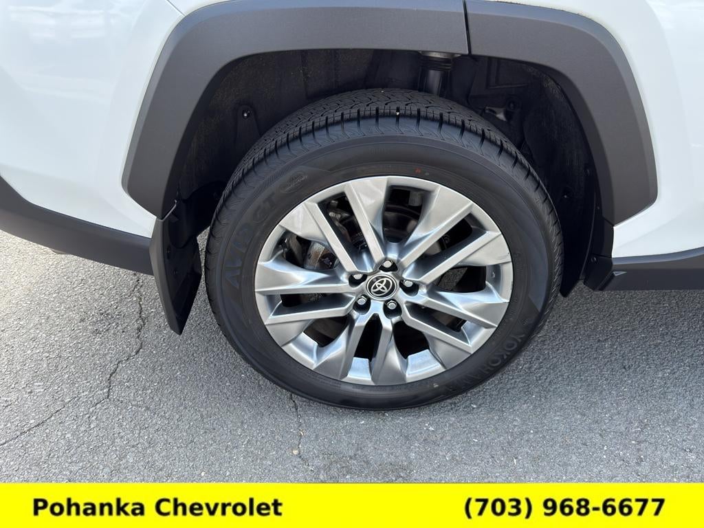 2023 Toyota RAV4 XLE Premium