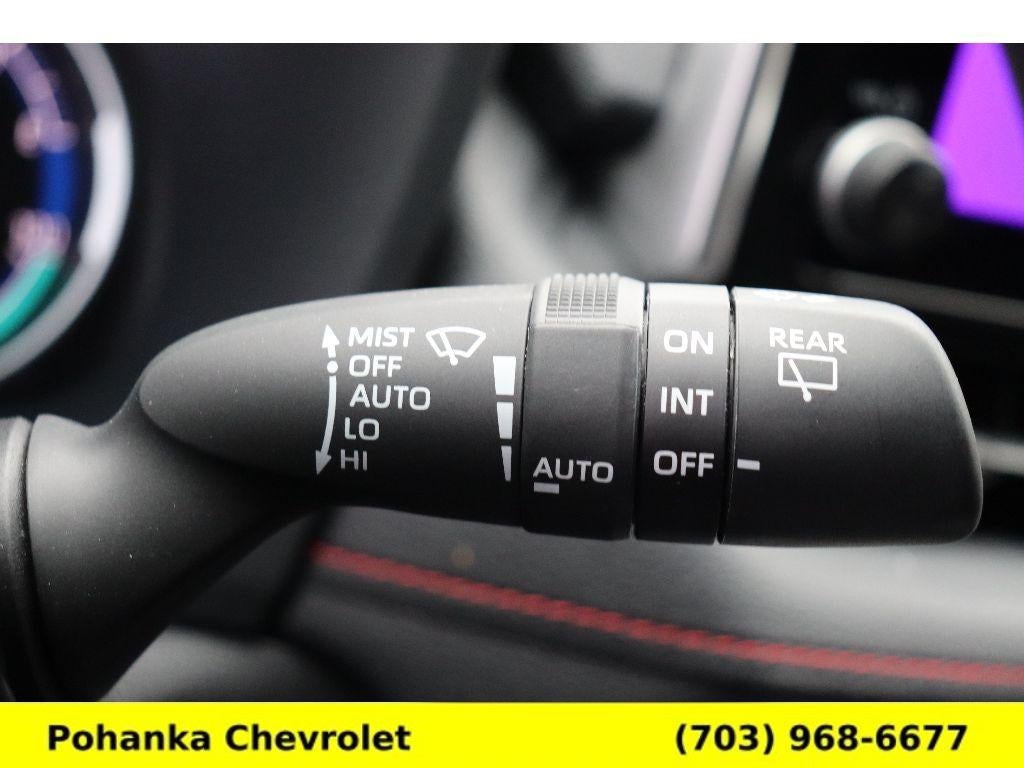 2024 Toyota RAV4 Prime SE