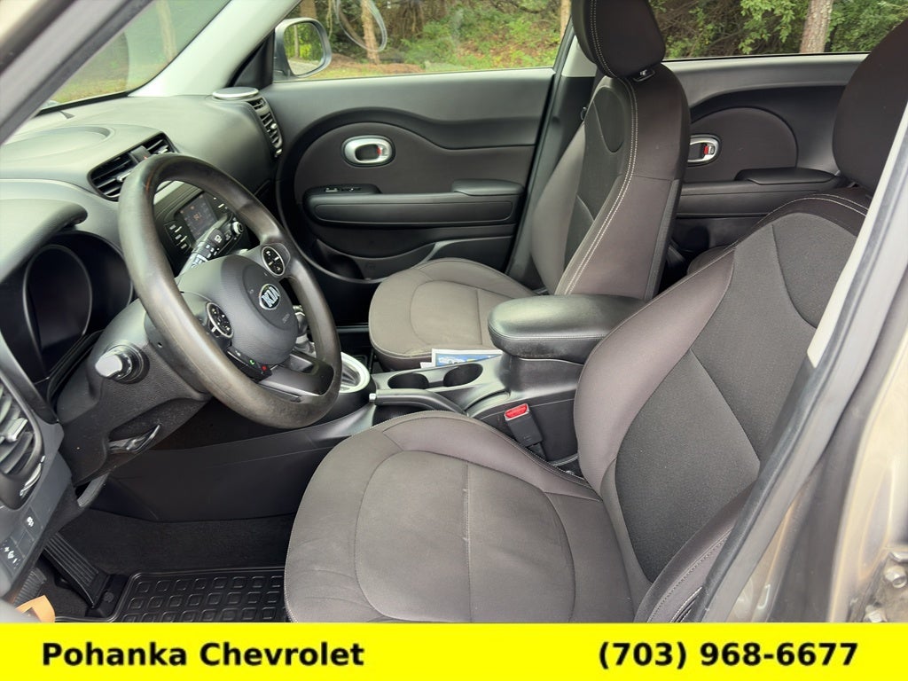 2016 Kia Soul Base
