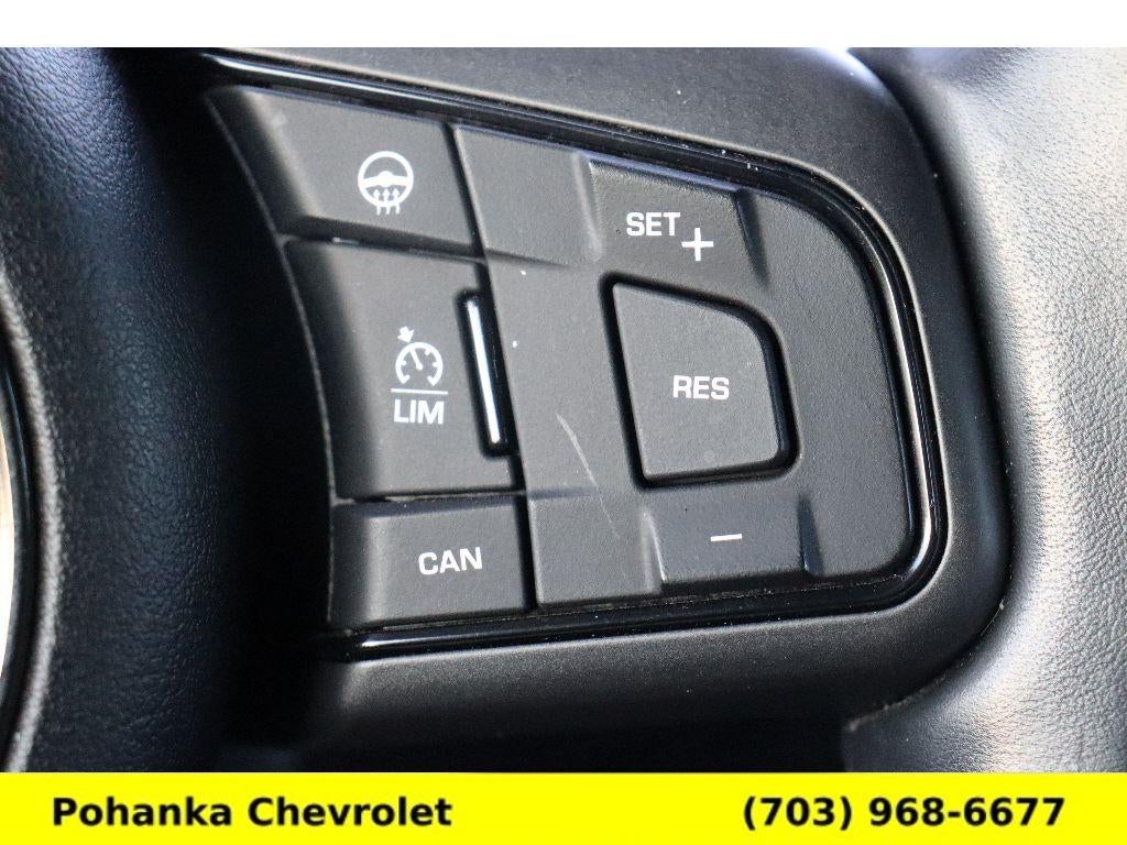 2017 Jaguar F-TYPE R