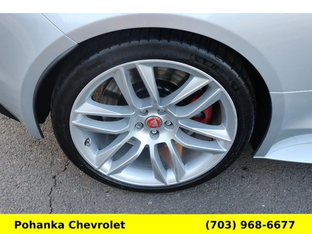 2017 Jaguar F-TYPE R