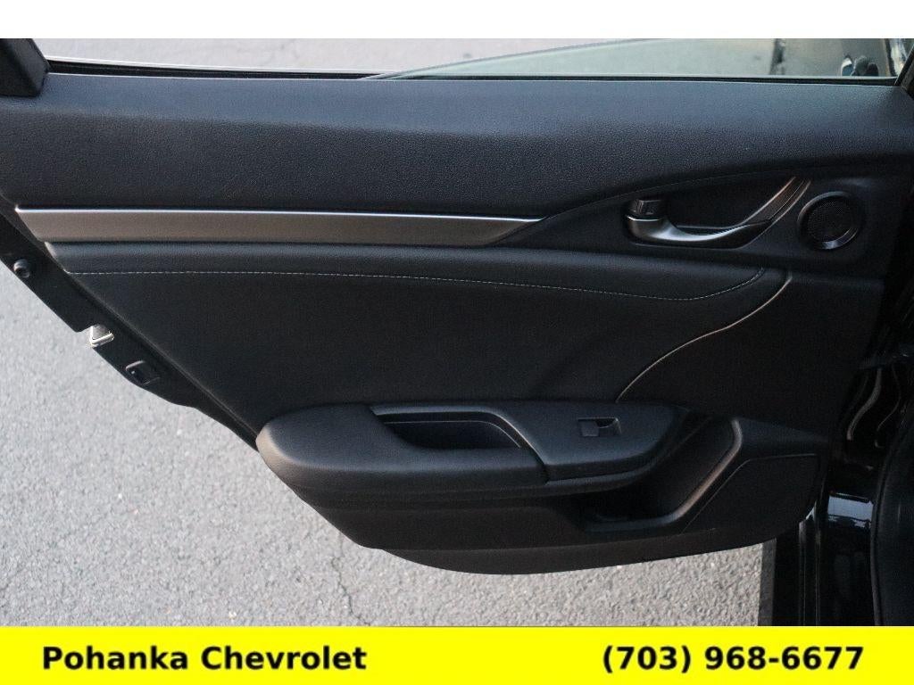 2017 Honda Civic Hatchback EX-L Navi