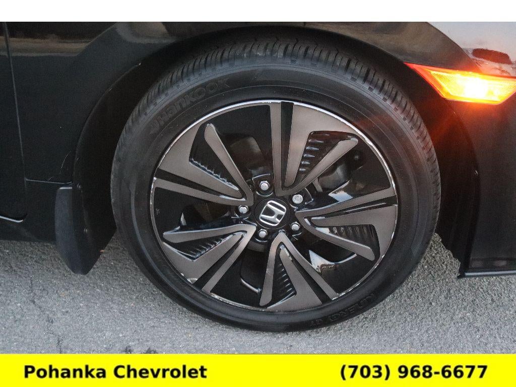 2017 Honda Civic Hatchback EX-L Navi