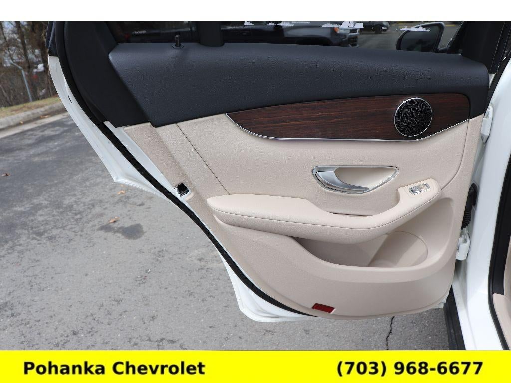 2022 Mercedes-Benz GLC GLC300 - Photo 24