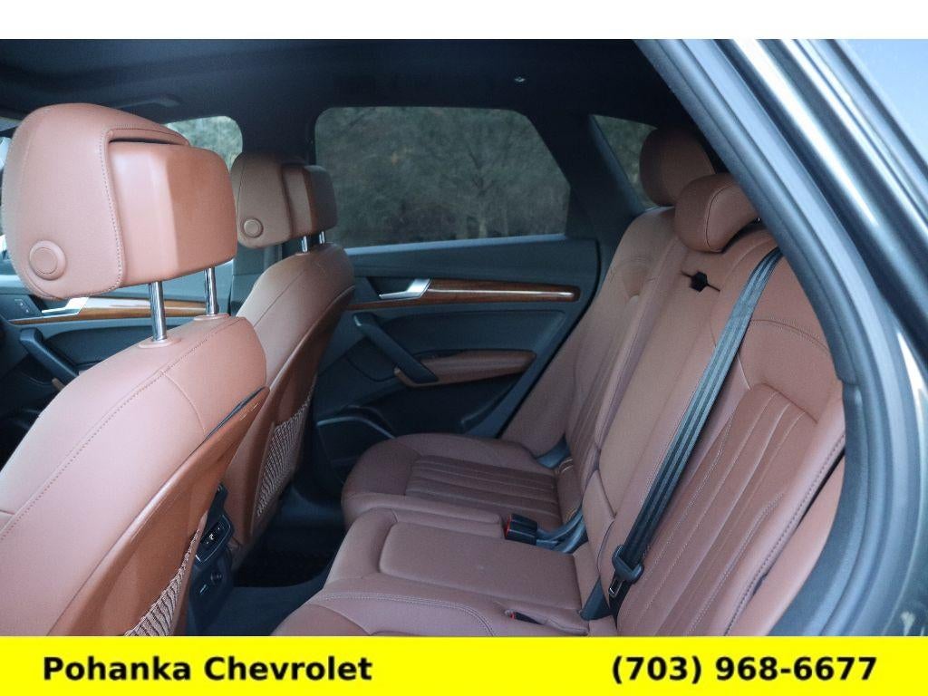 2022 Audi Q5 S line Premium Plus