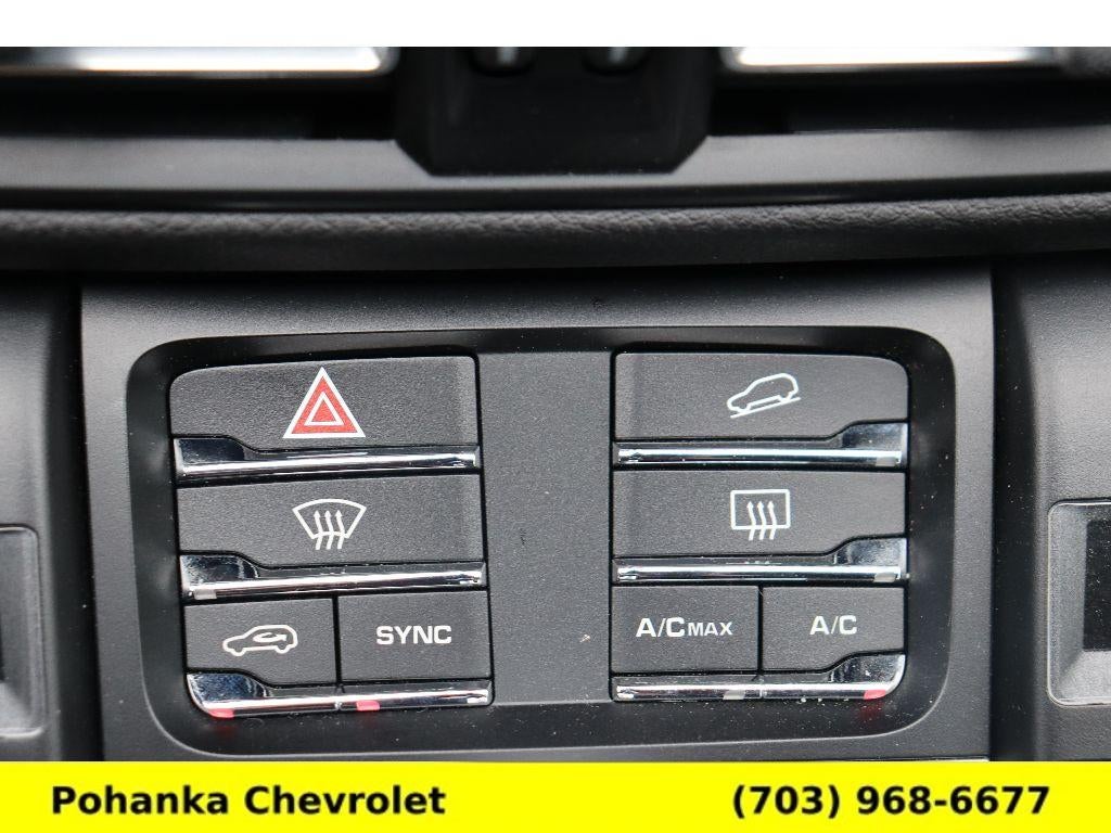 2021 Porsche Macan NA