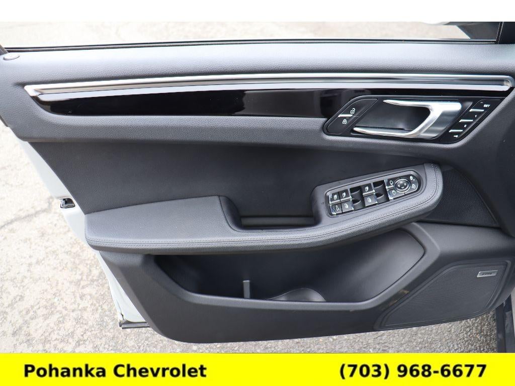 2021 Porsche Macan NA