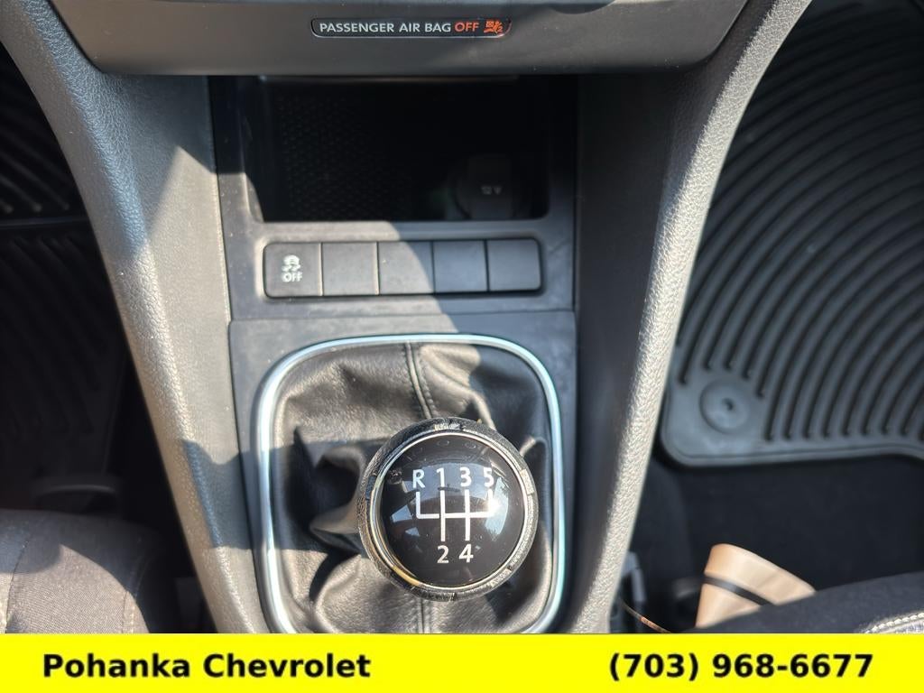2012 Volkswagen Golf 2.5L 2-Door