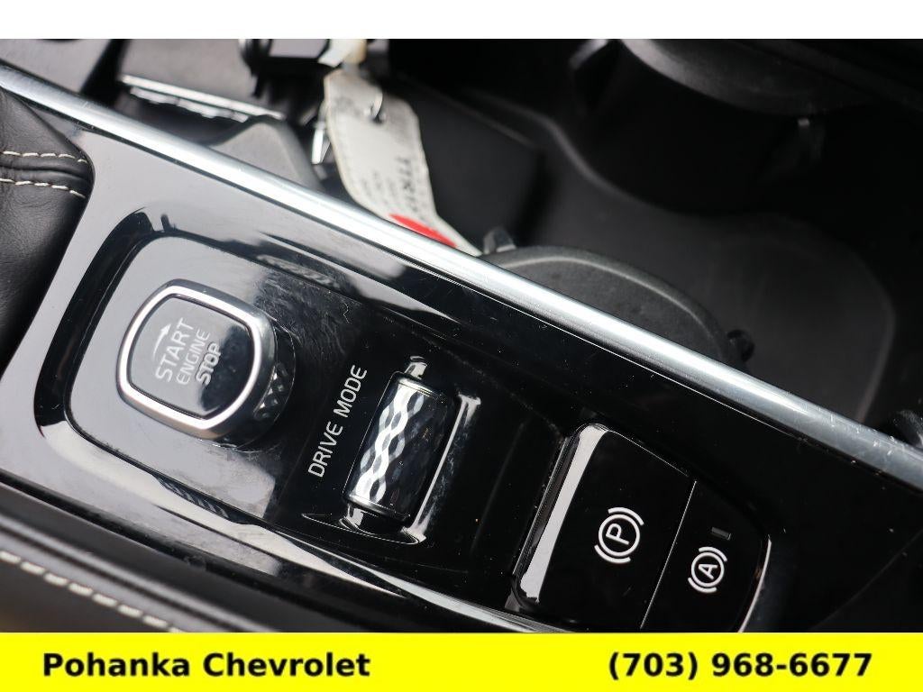 2020 Volvo XC90 R-Design